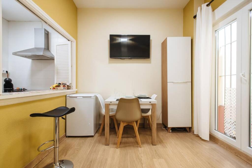Cozy And Well Located Apartment In The Center Of Seville Exterior photo